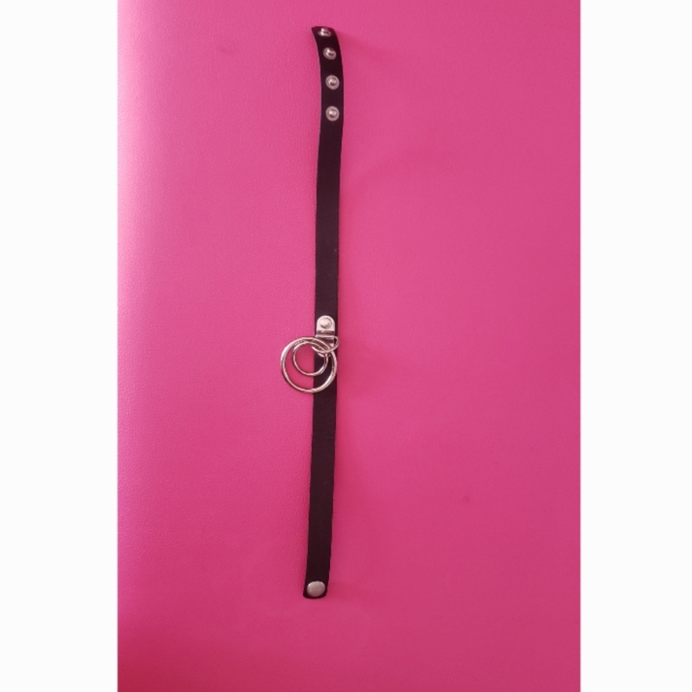FREE WITH PURCHASE Double O-Ring Choker